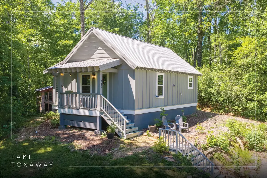 230 Tangleroot Road, Lake Toxaway
