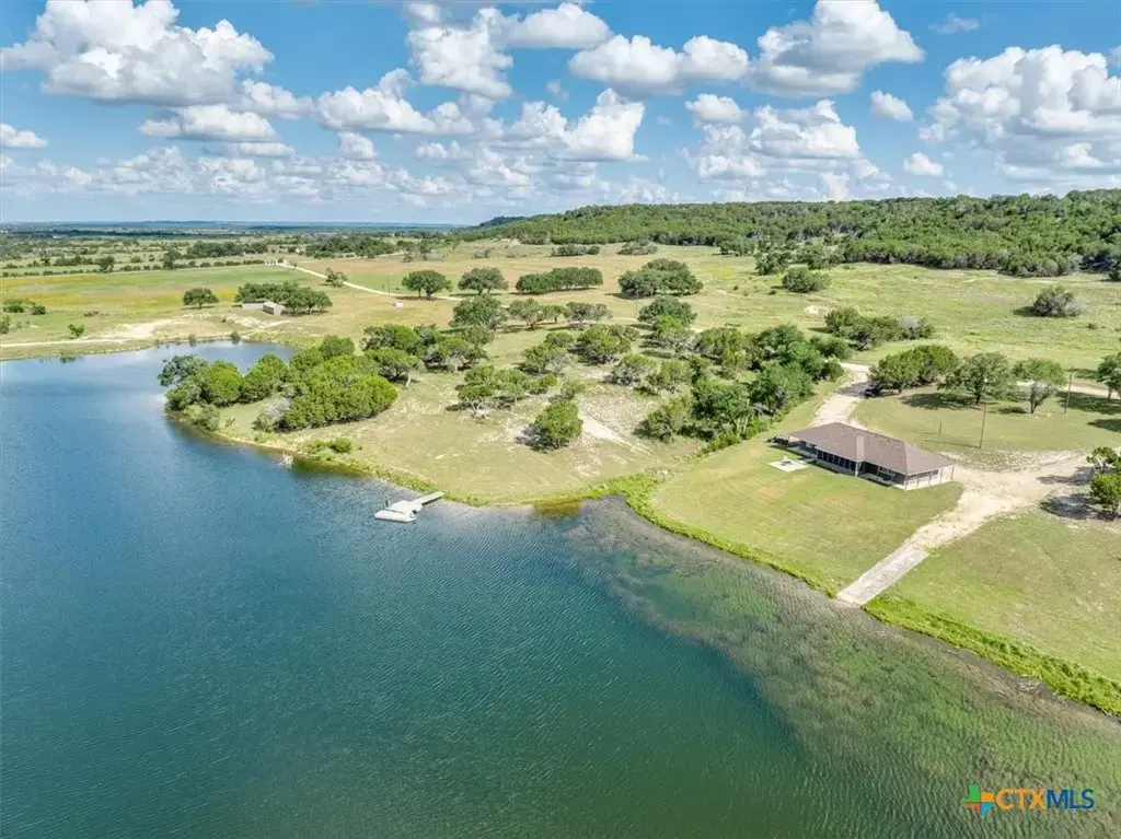 2340 County Road 152, Purmela