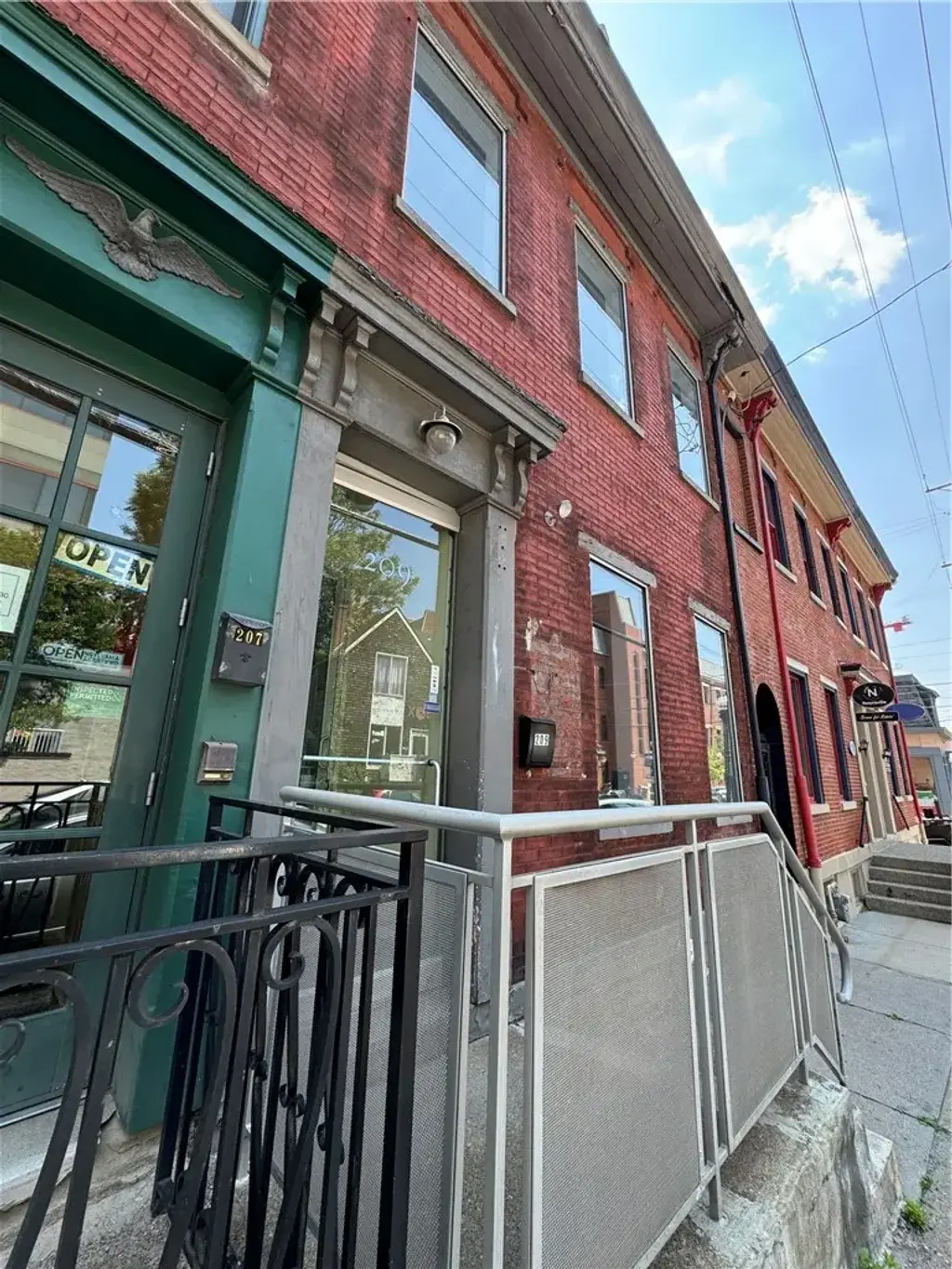 209 Craig Street , Oakland