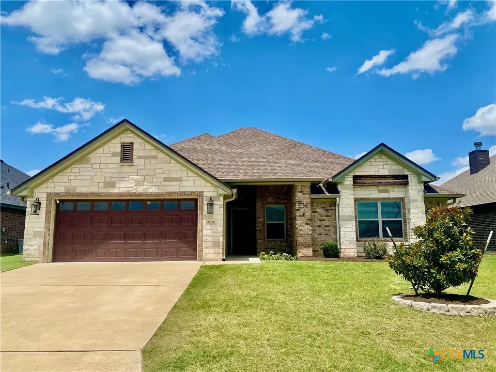 2705 Crystal Ann Drive, Temple
