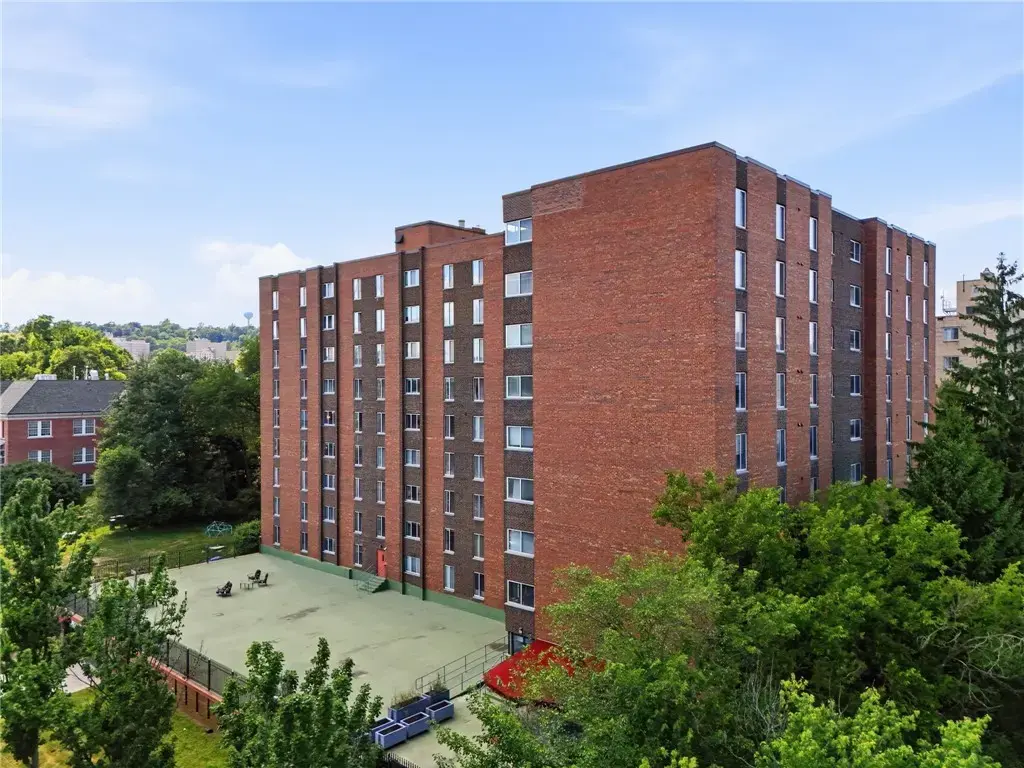5 Bayard Road 104, Shadyside