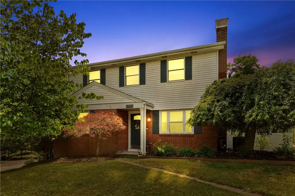 1558 Duncan Drive , Franklin Park