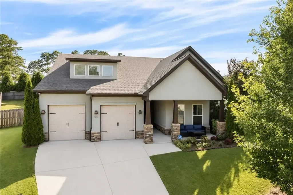125 Grazia Way, Auburn