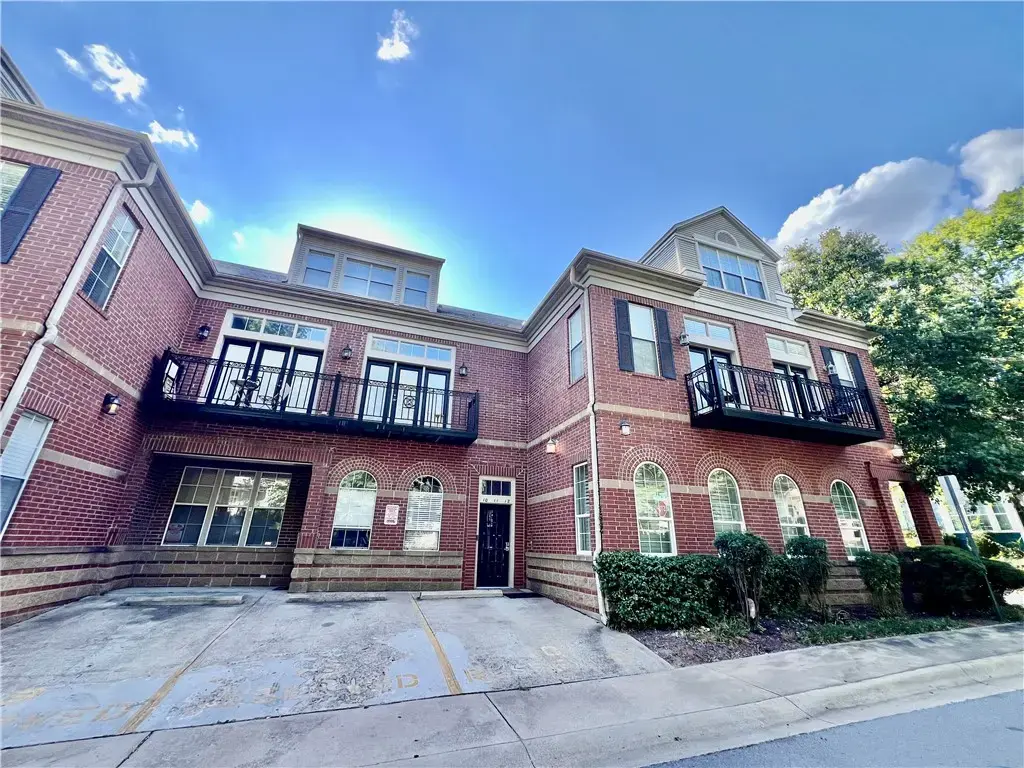 340 N Campbell Avenue 10, Fayetteville