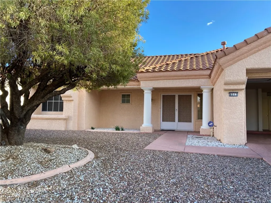 Photo of Listing #2795523