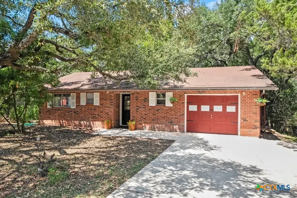 3067 Lakeview Drive, Canyon Lake