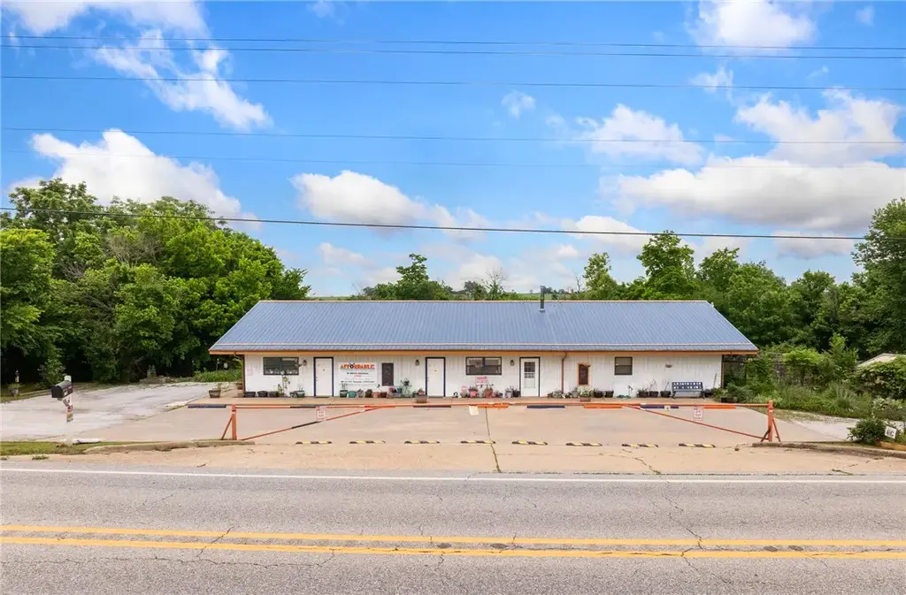 5155 Hwy 7 S, Harrison