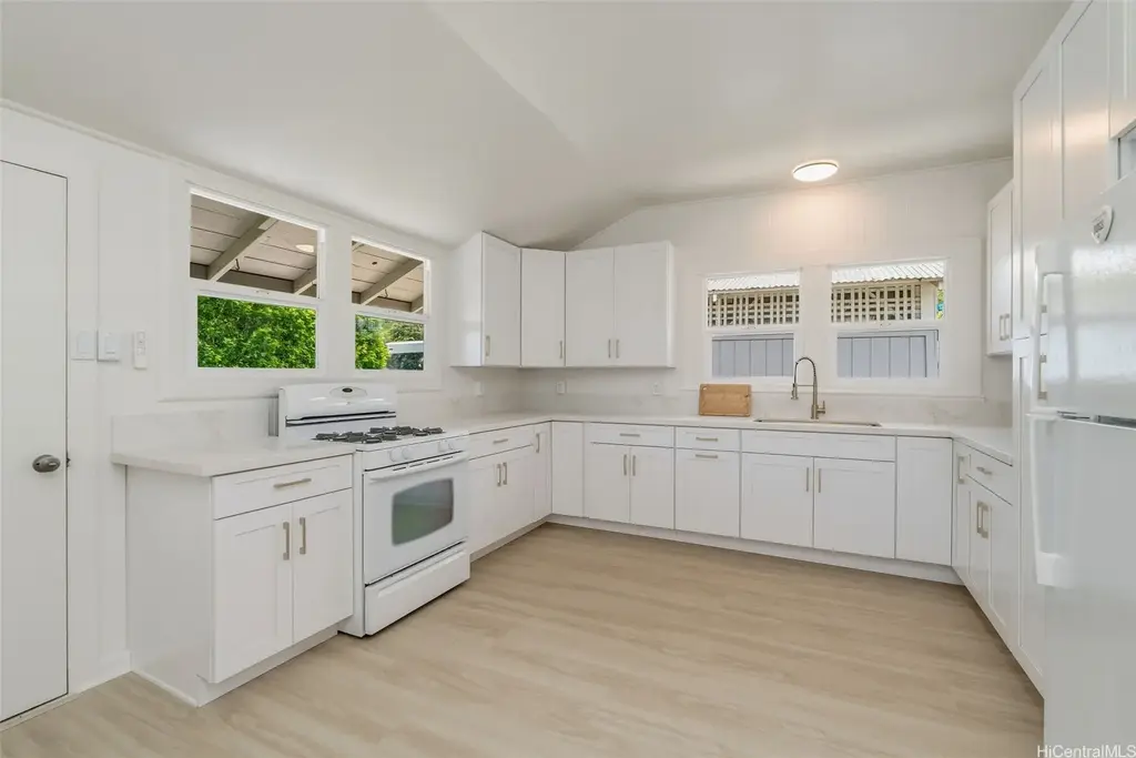 2567 Liliha Street, Honolulu