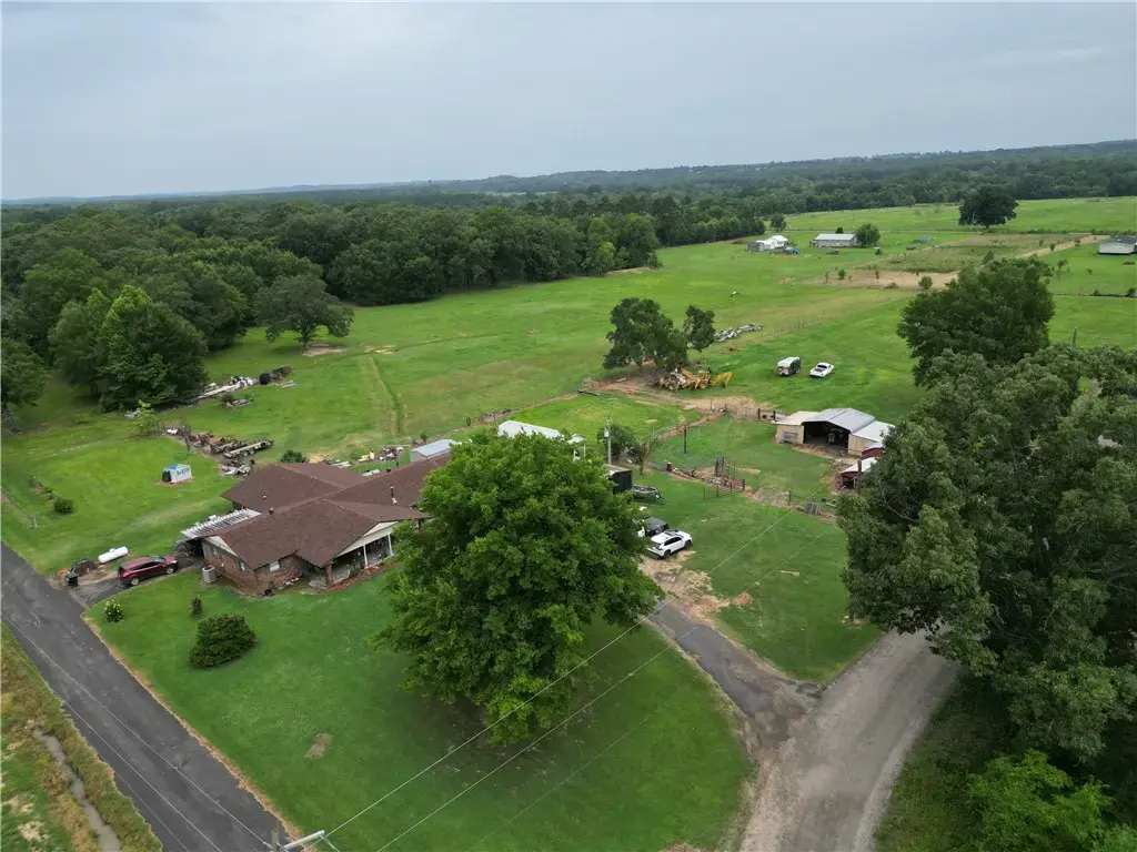 142 Denham Road, Morrilton
