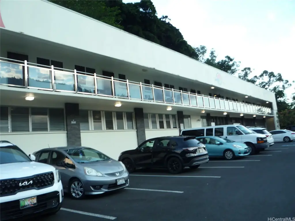 3075 Kalihi Street, Honolulu