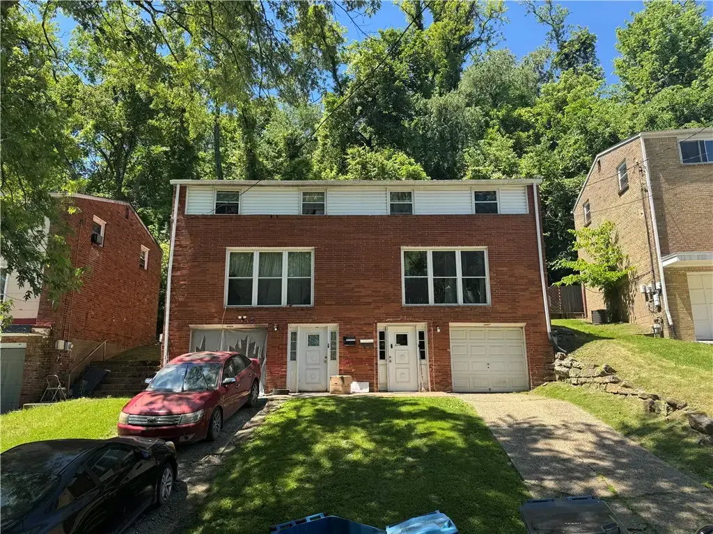 445-447 Idlewood Road , Penn Hills