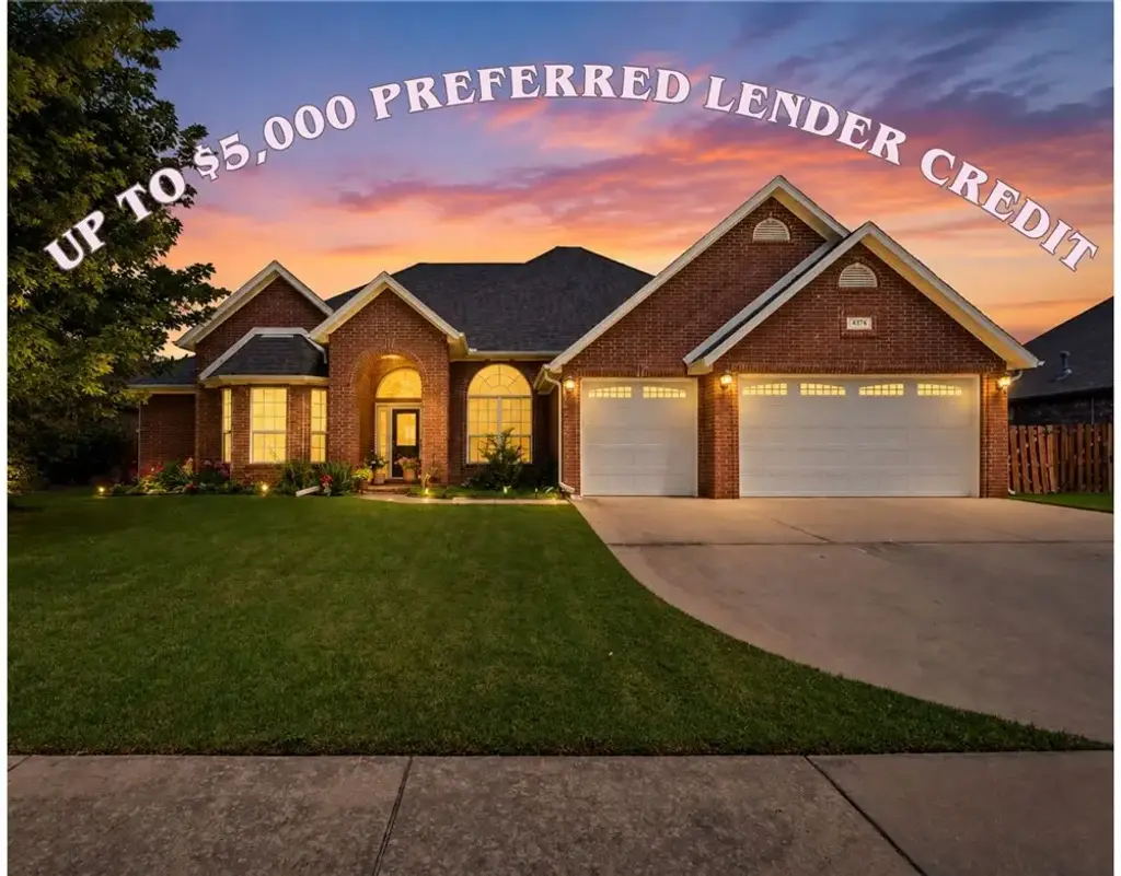 4376 W Wedge Drive, Fayetteville