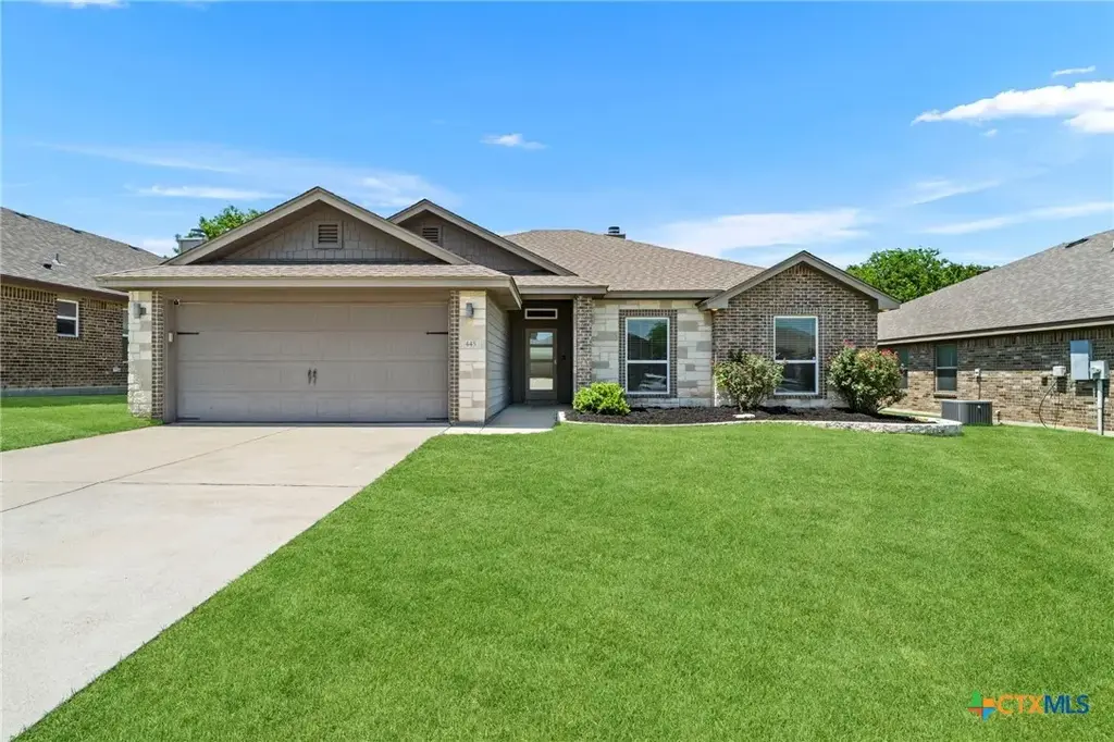 445 Bella Rose Drive, Belton