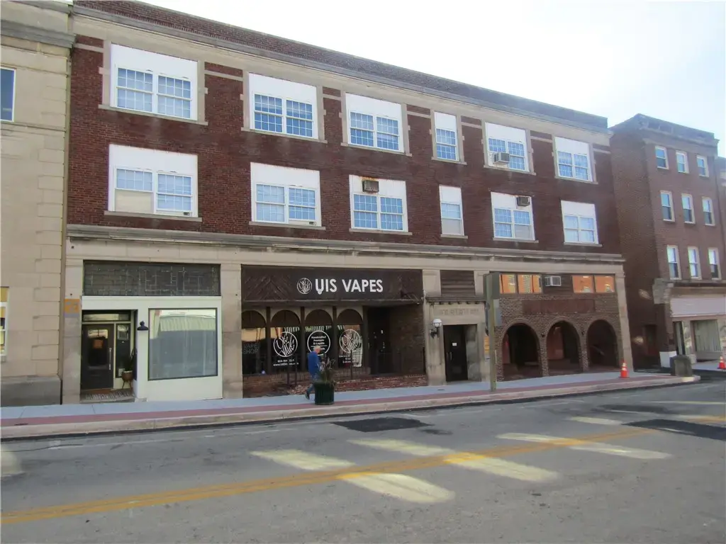124 Center Avenue , Somerset Boro