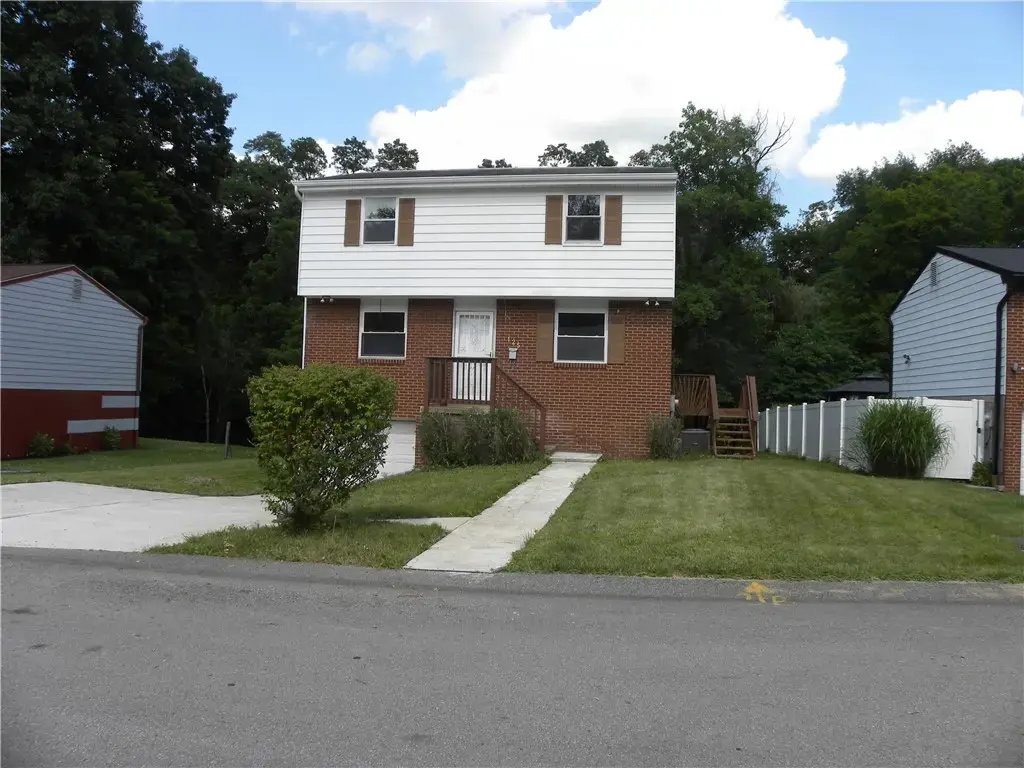 125 Everglade Drive , Penn Hills