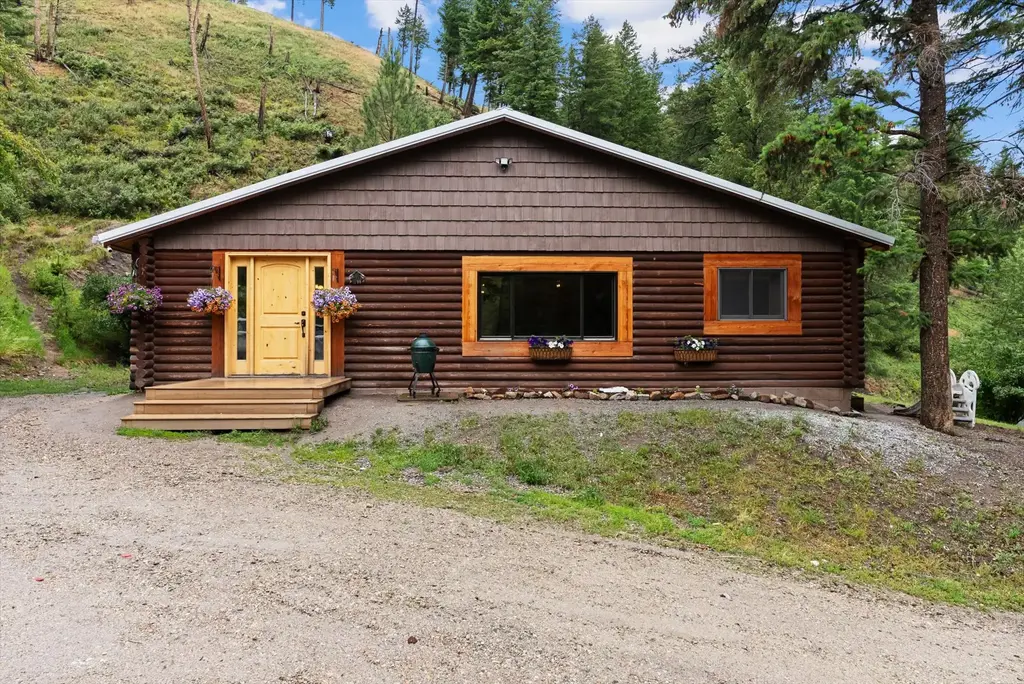 4284 North Fork Rye Creek Road, Darby