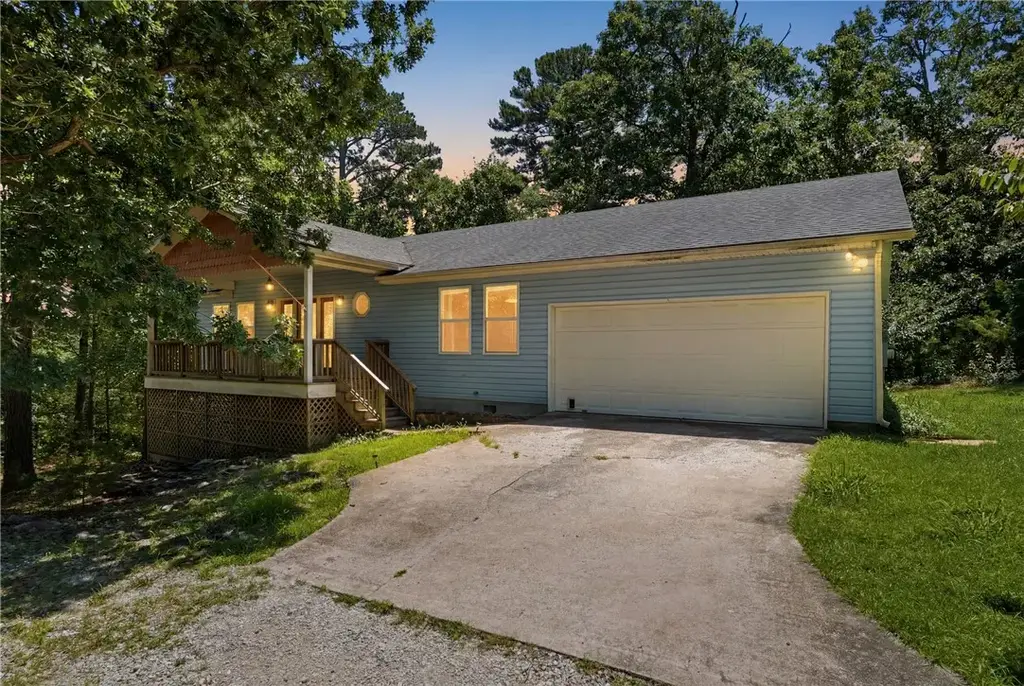 3 Richard Circle, Eureka Springs