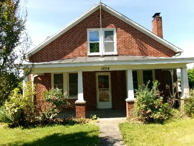 1604 Parkersburg Tpke, Swoope