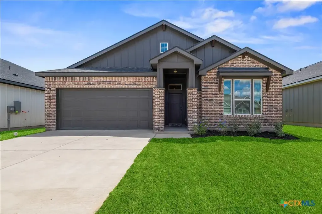 8725 Ponderosa Pine Road, Temple