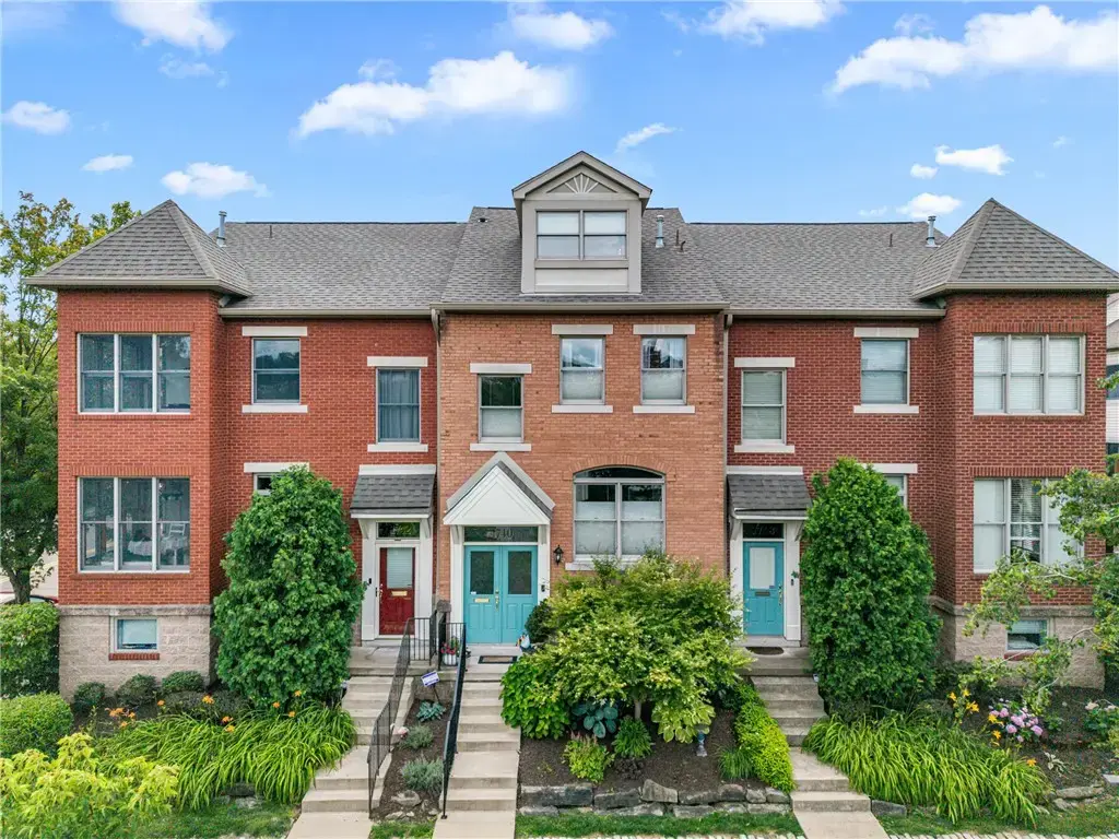 1740 Shore Court , South Side