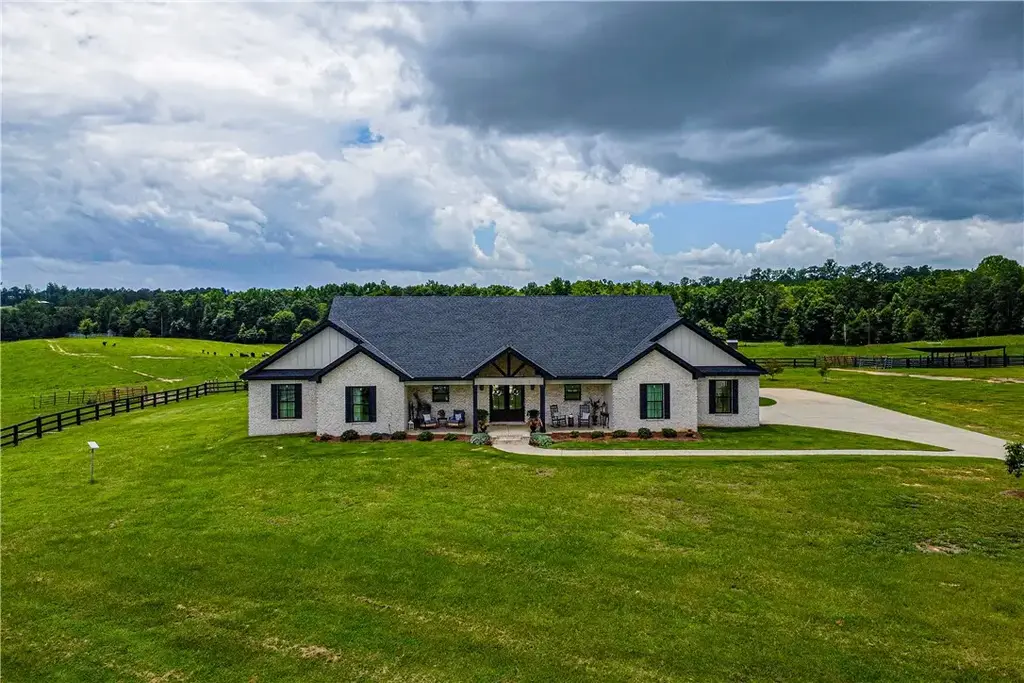 2472 Lee Rd 340, Salem