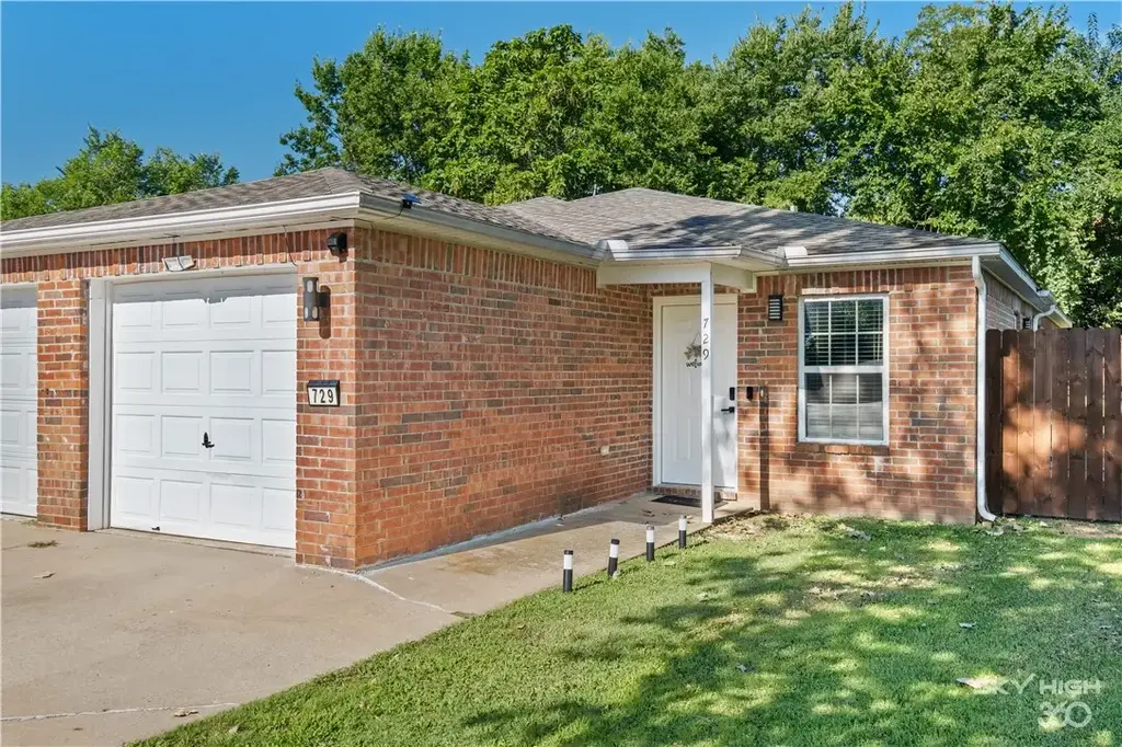 729 Erika Avenue, Fayetteville