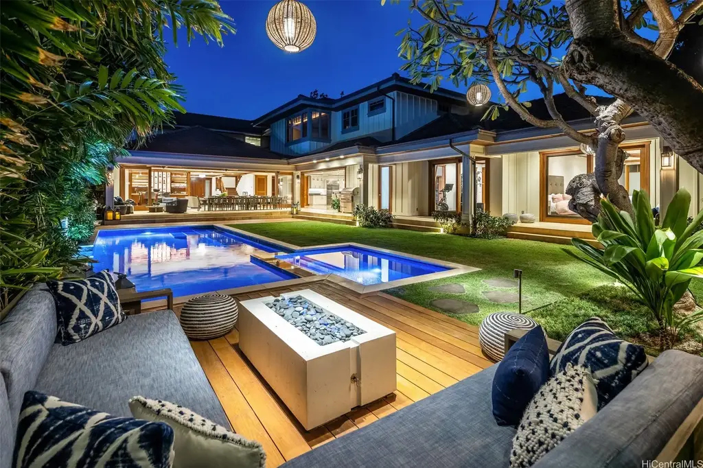 4612 Aukai Avenue, Honolulu