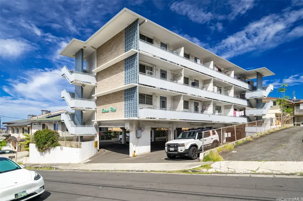 1516 Emerson Street # 102, Honolulu