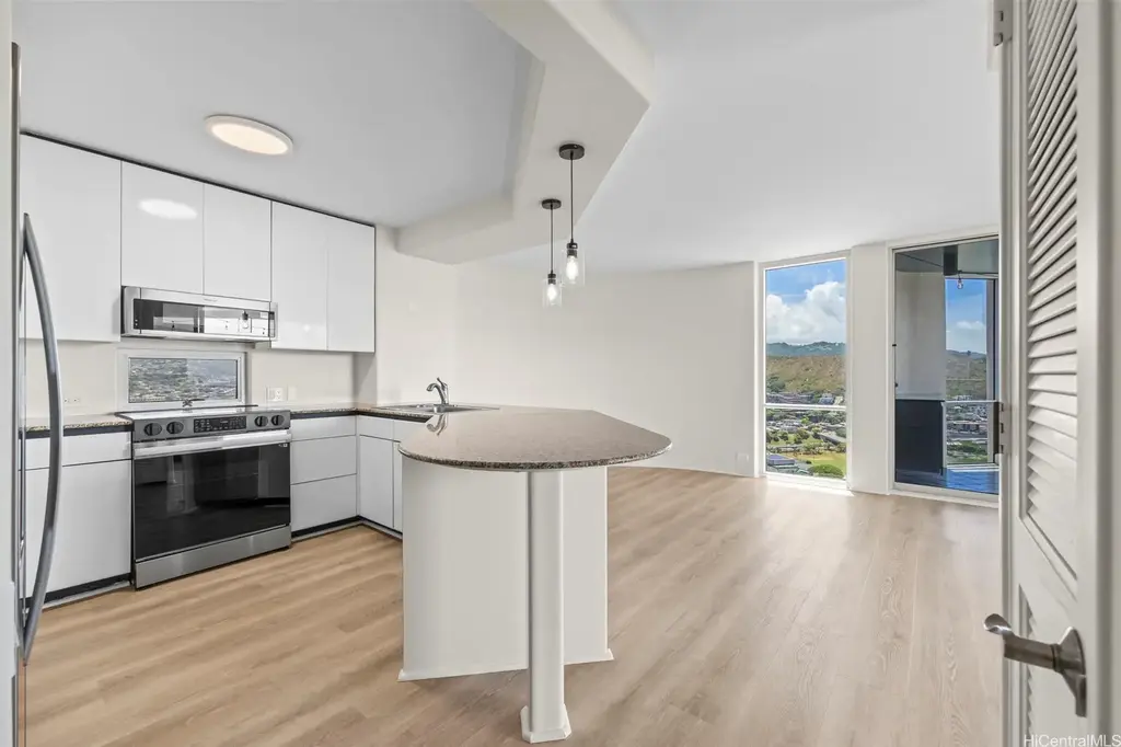 1212 Nuuanu Avenue # 3801, Honolulu