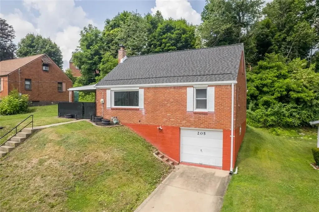 205 Maryellen Drive , N Versailles