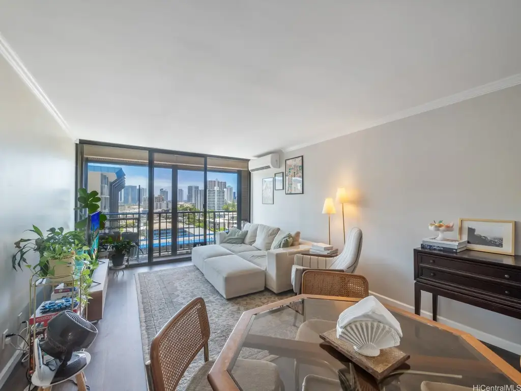 1561 Pensacola Street # 1002, Honolulu