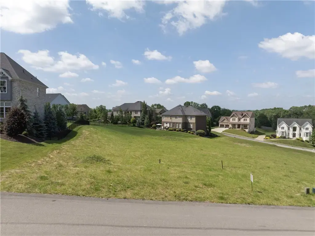 209 (lot 209) Barberry Lane, Upper St Clair
