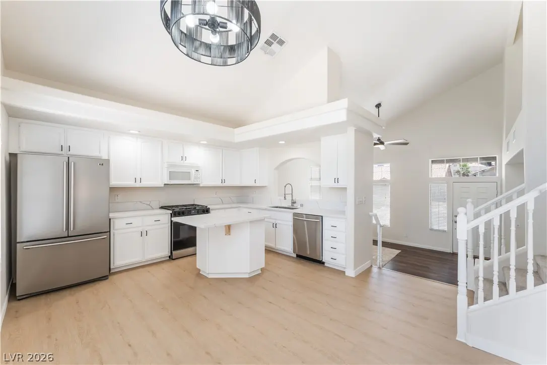 8872 Chapman Point, Las Vegas