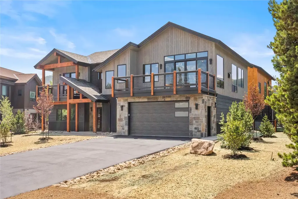 706 Frisco Street A, Frisco