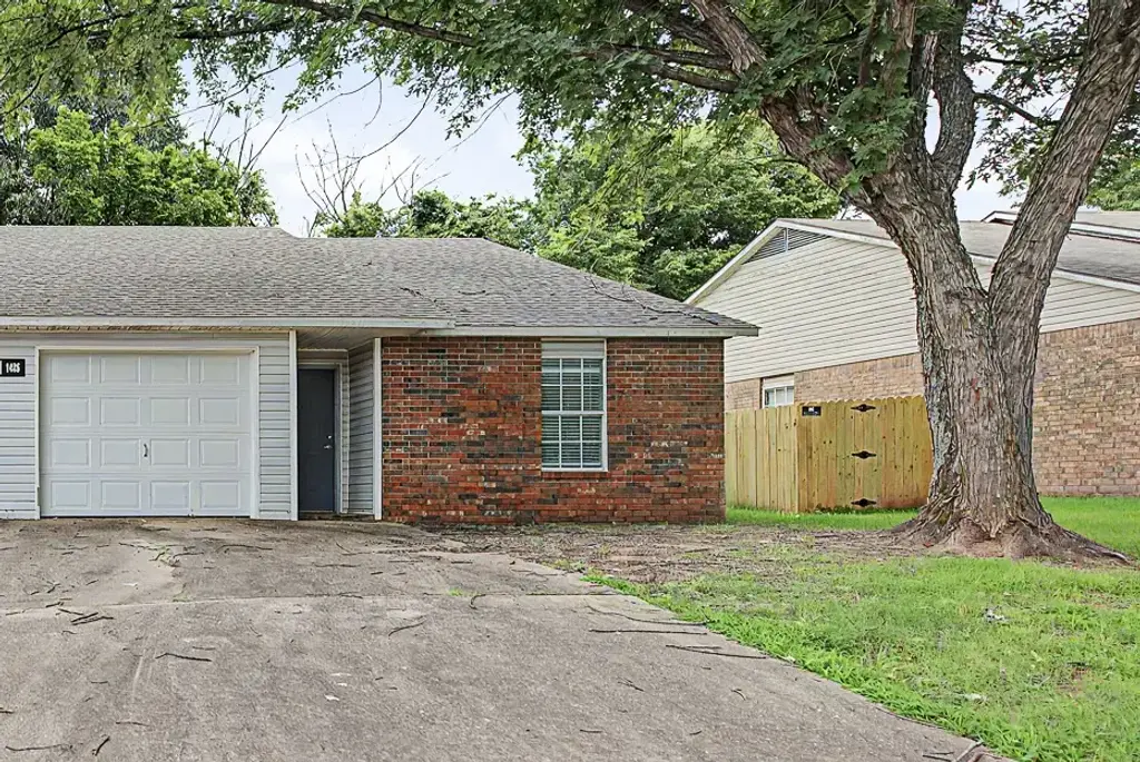 1426 N Boxley Avenue, Fayetteville
