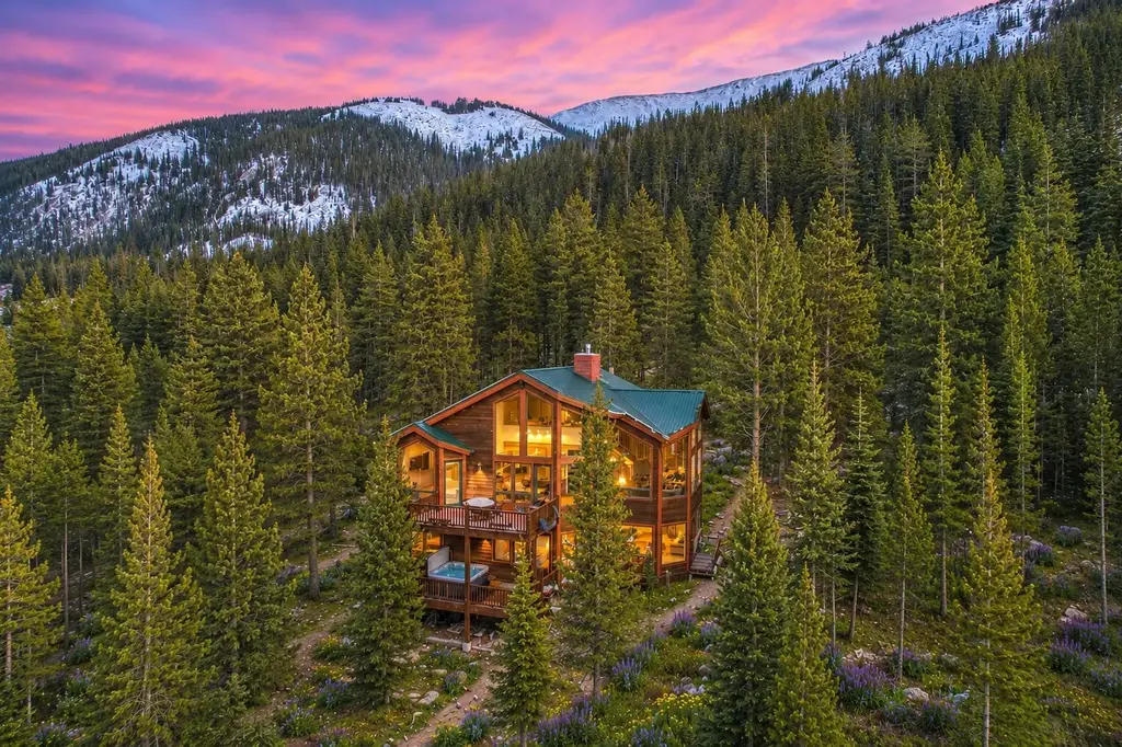 181 Red Fox Court, Breckenridge