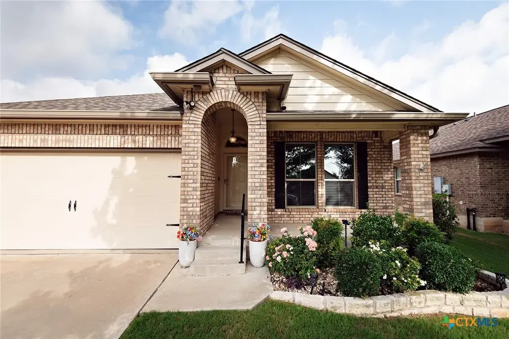 1312 Fawn Lily Drive, Temple