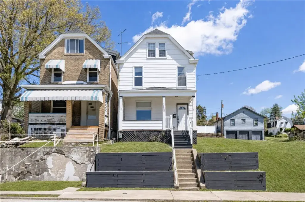1312 Woodmont Avenue, New Kensington