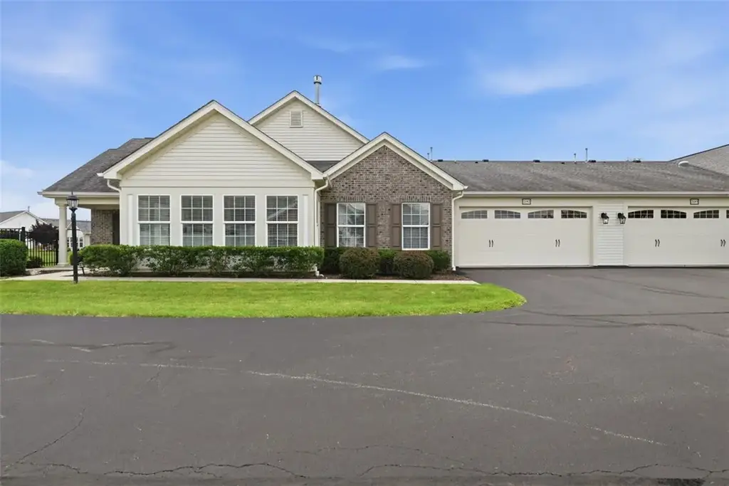 2192 Westview Circle , Lancaster