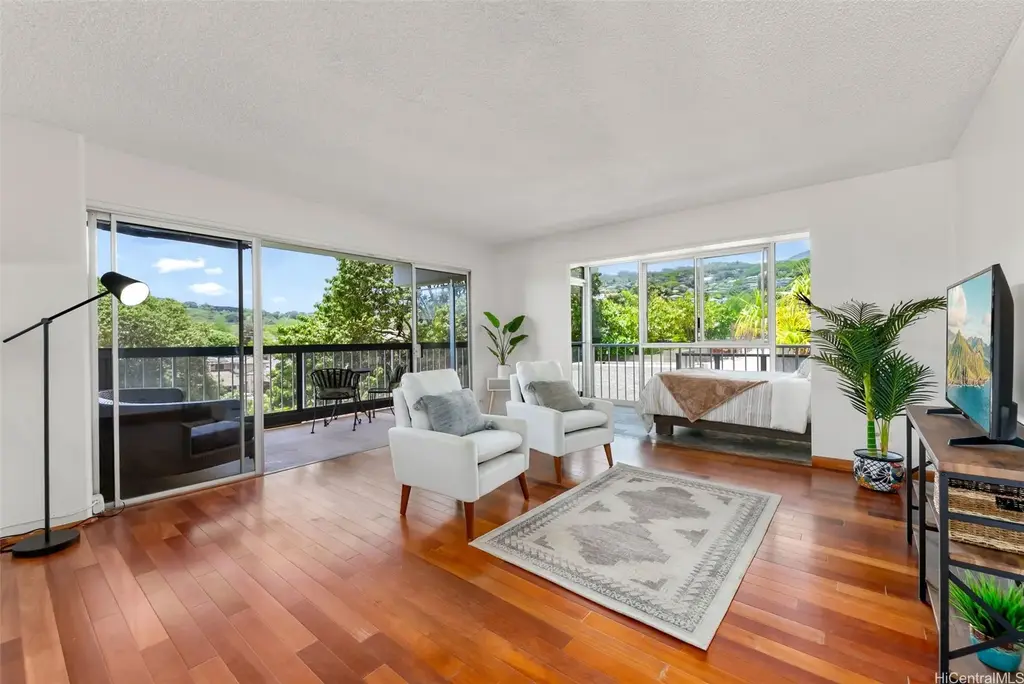 1658 Liholiho Street # 406, Honolulu