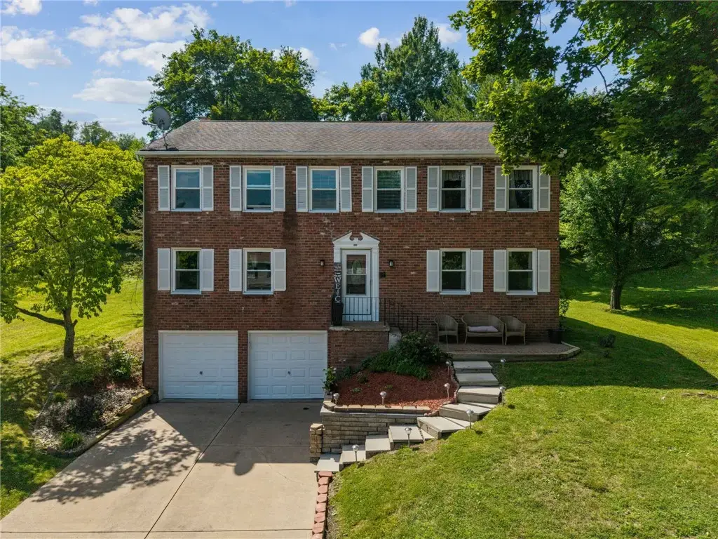 106 Pagoda Drive , Monroeville