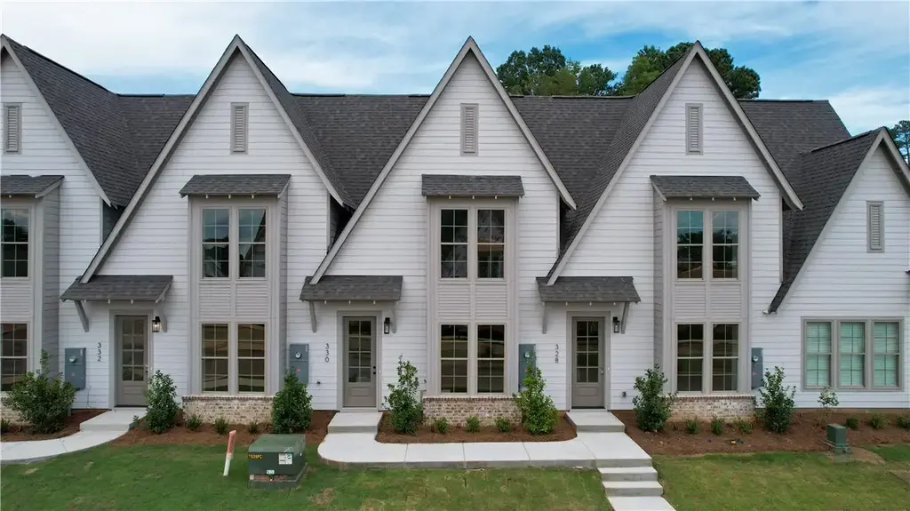 201 Bottle Way, Auburn