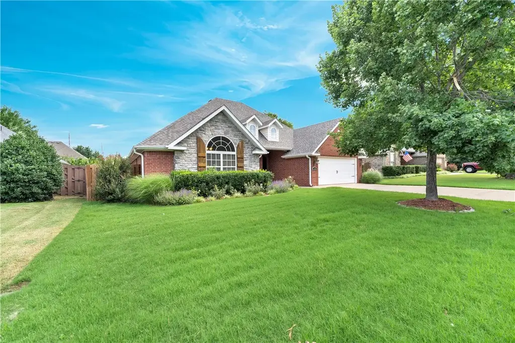 8176 Anna Maria Avenue, Springdale