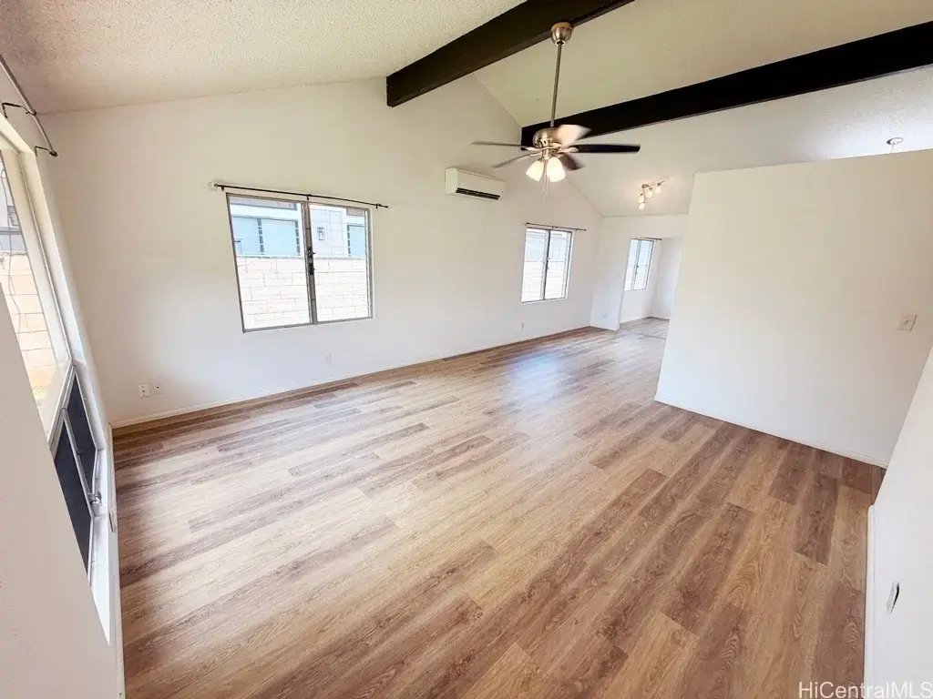 94-211 Keaolani Street, Mililani