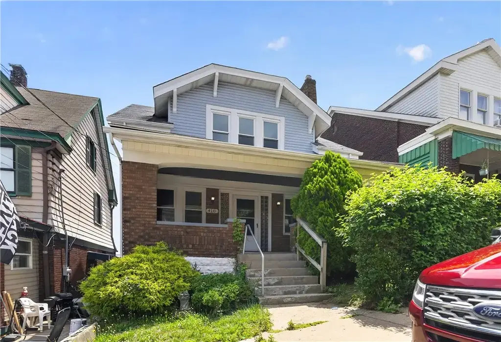 410 Carl Street , Mt Oliver