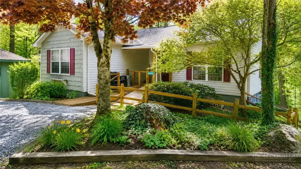 32 Yarrow Circle, Newland