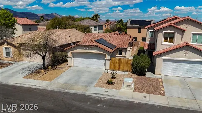 Photo of Listing #2796515