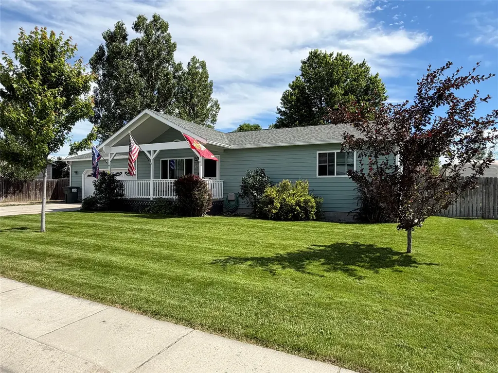 324 Heritage Street, Stevensville