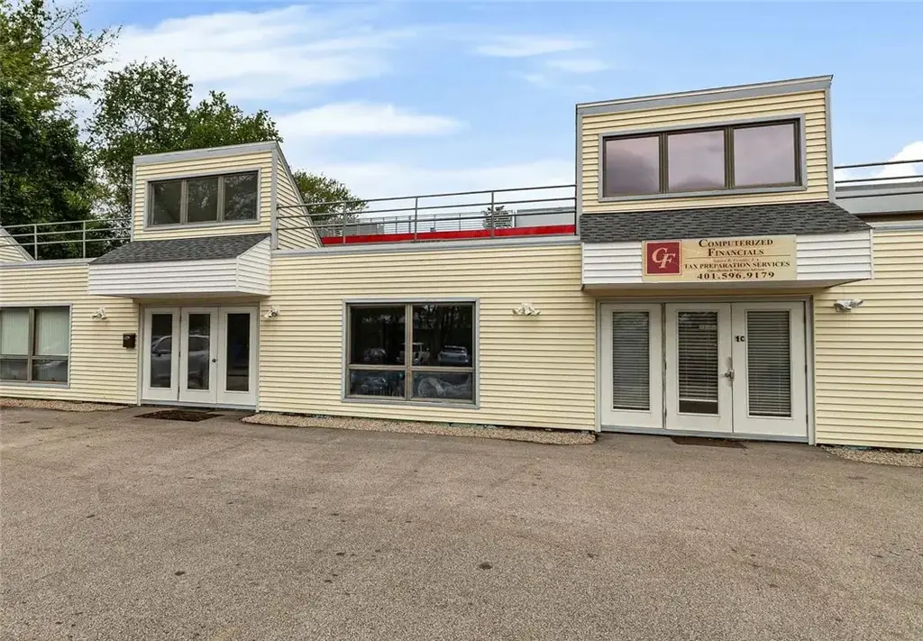 101 Franklin St # 1c, Westerly