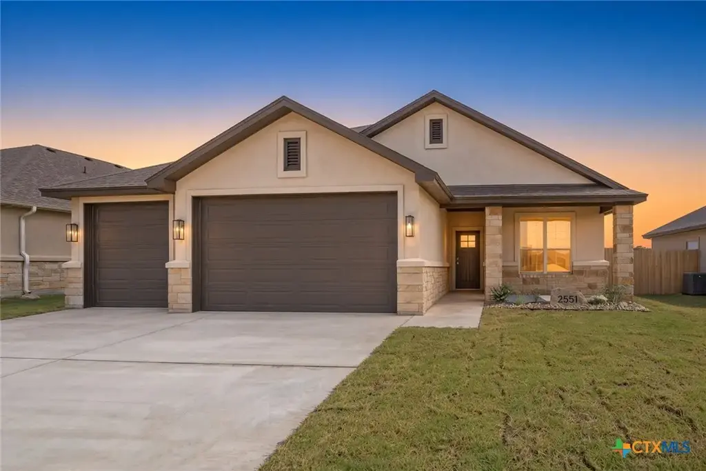 2551 Tin Barn Bluff, Belton
